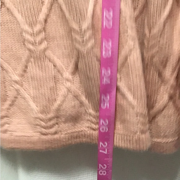 Supersoft, cold shoulder sweater - Picture 5 of 7